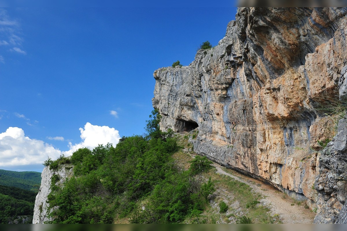 Каньон в Крыму ай Петри